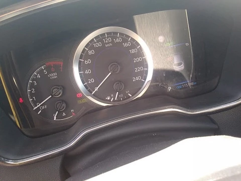 Toyota Corolla 1.8 125H BUSINESS PLUS E-CVT TOU SPORT