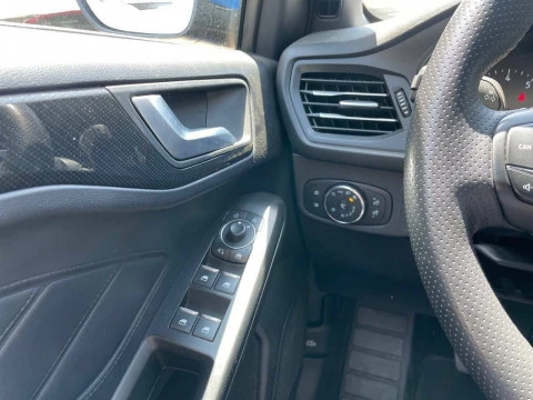 Ford Focus 1.0 Ecoboost MHEV 92kW ST-Line