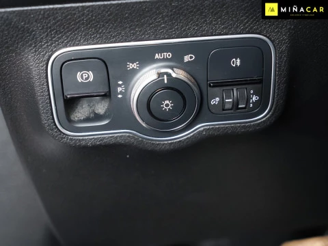 Mercedes-Benz GLB 180 d 85 kW (116 CV)