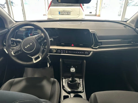 Kia Sportage 1.6 T-GDi MHEV 118kW (160CV) Drive 17