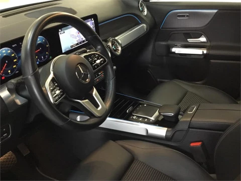 Mercedes-Benz GLB 200 d