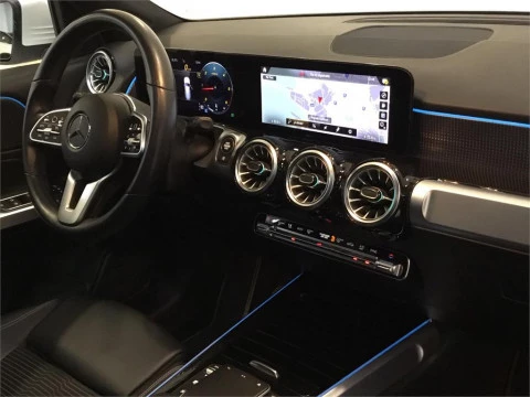 Mercedes-Benz GLB 200 d