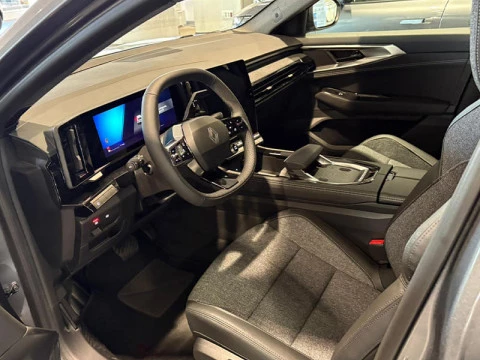 Renault Rafale Techno full hybrid E-Tech 200CV (147kW)