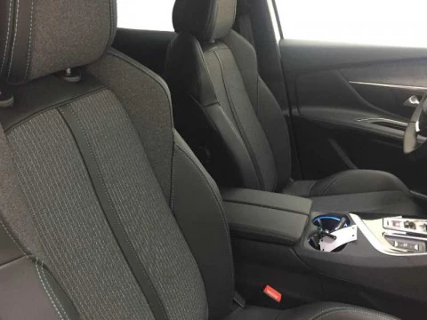 Peugeot 3008 Hybrid NSUV 3008 Allure Pack HYBRIDO ENCHUFABLE 225 e-EAT8 PHEV