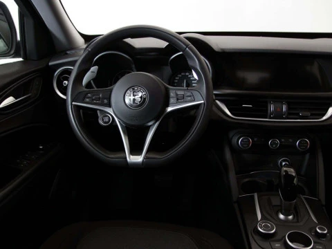 Alfa Romeo STELVIO 2.2 D TURBO AUTO