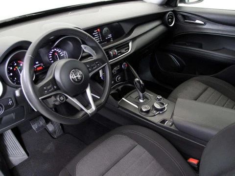 Alfa Romeo STELVIO 2.2 D TURBO AUTO