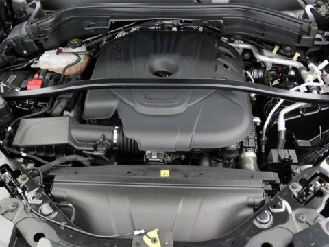 Alfa Romeo STELVIO 2.2 D TURBO AUTO