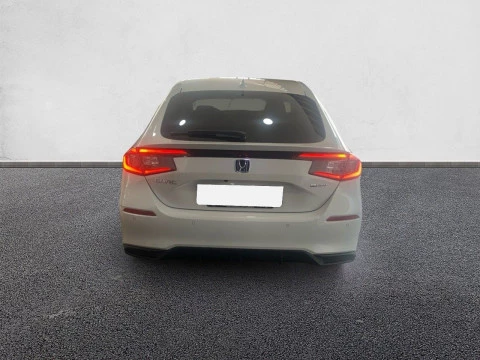 Honda Civic 2.0 i-MMD Elegance CVT