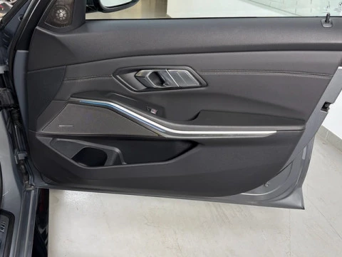 BMW XM M3 Competition Touring xDrive 390 kW (530 CV)