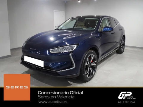 Seres 5 SERES 5 Premium (4WD)