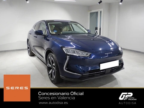 Seres 5 SERES 5 Premium (4WD)