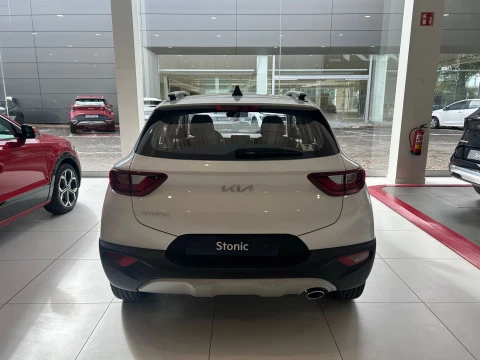 Kia Stonic 1.2 DPi 58kW (79CV) Concept