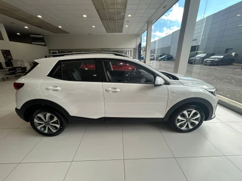 Kia Stonic 1.2 DPi 58kW (79CV) Concept