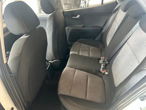 Kia Stonic 1.2 DPi 58kW (79CV) Concept