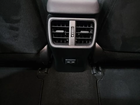 Lexus UX 2.0 250h Business