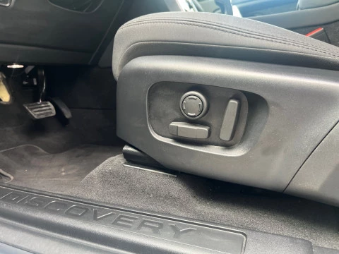 Land Rover Discovery Sport 2.0D TD4 204 PS AWD Auto MHEV SE