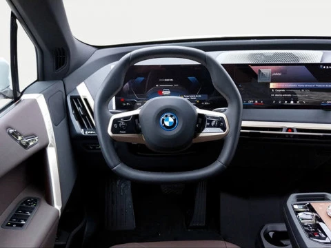BMW iX xDrive40