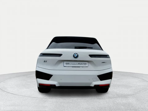 BMW iX xDrive40
