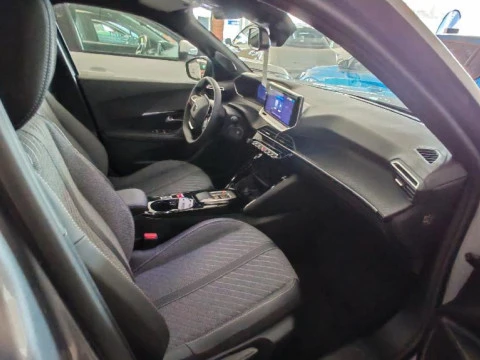 Peugeot 2008 1.2 HYBRID 145 ALLURE EDSC6 5P