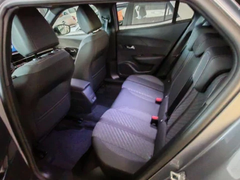 Peugeot 2008 1.2 HYBRID 145 ALLURE EDSC6 5P