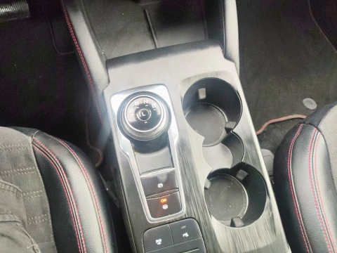 Ford Kuga ST-Line 2.5 Duratec FHEV 140kW 4x4 Auto