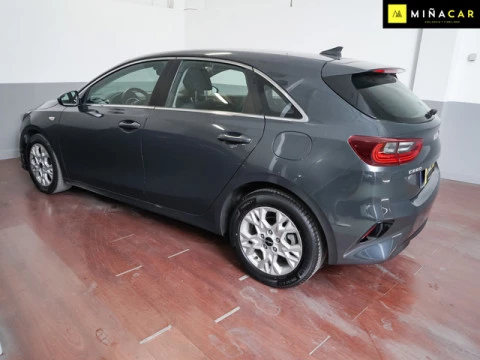 Kia Ceed 1.0 MHEV Drive DCT 88 kW (120 CV)