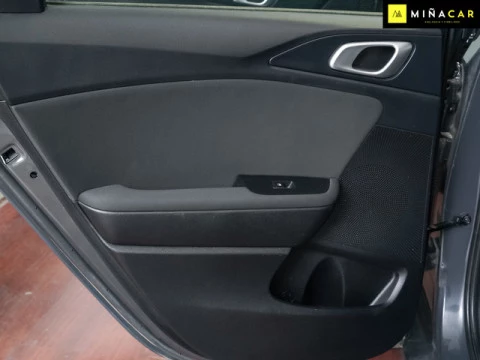 Kia Ceed 1.0 MHEV Drive DCT 88 kW (120 CV)