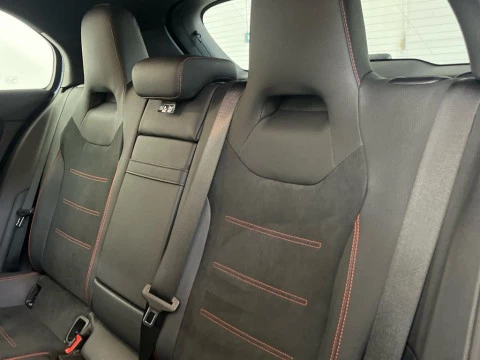 Mercedes-Benz Clase A 200 d Compacto