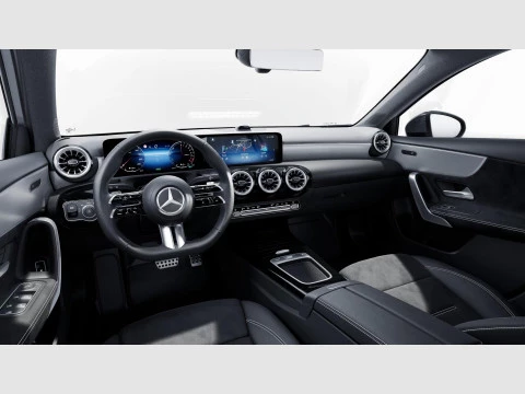 Mercedes-Benz Clase A A 250 e con tecnologia hibrida EQ