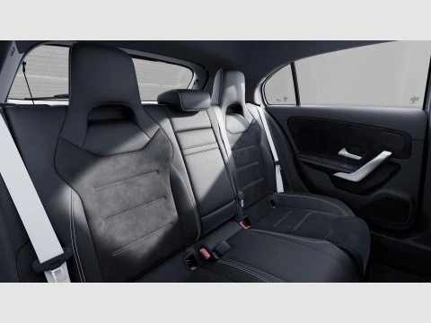 Mercedes-Benz Clase A A 250 e con tecnologia hibrida EQ