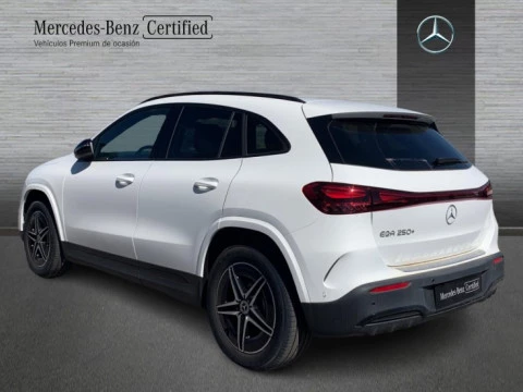 Mercedes-Benz EQA  250+ + AMG Line
