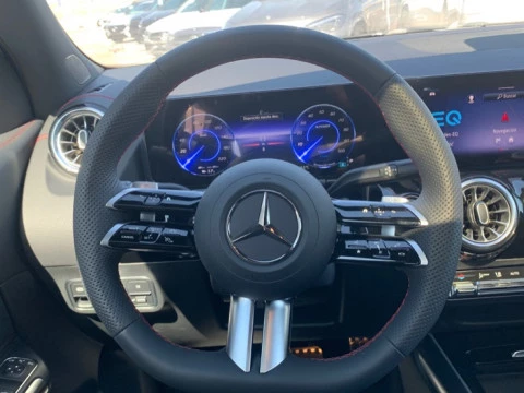 Mercedes-Benz EQA  250+ + AMG Line