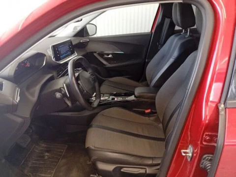 Peugeot 2008 Allure BlueHDI 130 S&S EAT8