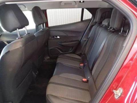 Peugeot 2008 Allure BlueHDI 130 S&S EAT8