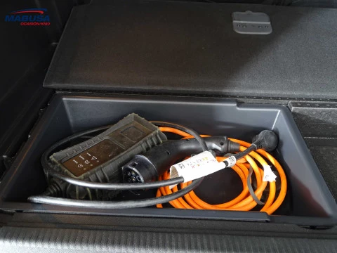 Peugeot 3008 Hybrid 225 e-EAT8 GT