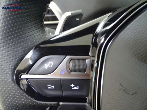 Peugeot 3008 Hybrid 225 e-EAT8 GT