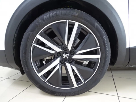 Peugeot 3008 Hybrid 225 e-EAT8 GT