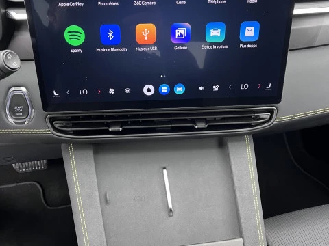 Lynk & Co 01 More PEHV