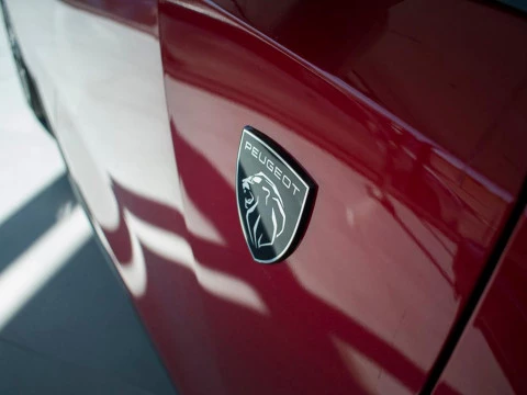 Peugeot EV4 1.6 PHEV 133KW GT E-AUTO 5P