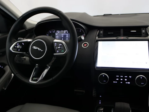 Jaguar E-PACE 2.0 D204 R-DYNAMIC AUTO 4WD 5P