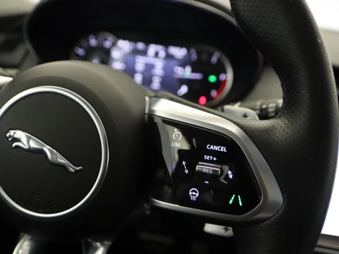 Jaguar E-PACE 2.0 D204 R-DYNAMIC AUTO 4WD 5P