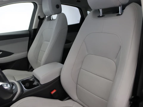 Jaguar E-PACE 2.0 D204 R-DYNAMIC AUTO 4WD 5P