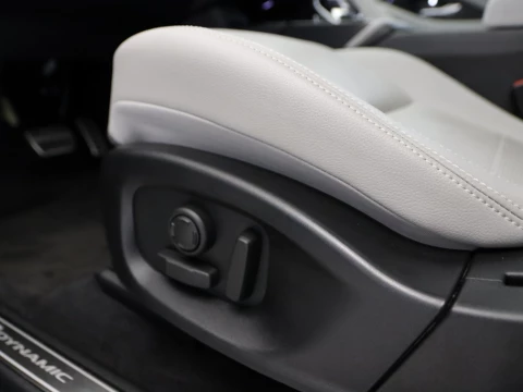 Jaguar E-PACE 2.0 D204 R-DYNAMIC AUTO 4WD 5P