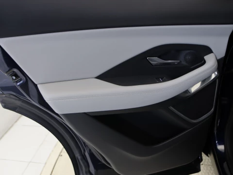 Jaguar E-PACE 2.0 D204 R-DYNAMIC AUTO 4WD 5P