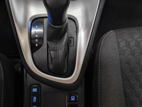 Toyota Yaris 1.5 120H Business Plus