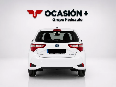 Toyota Yaris 1.5 120H Business Plus