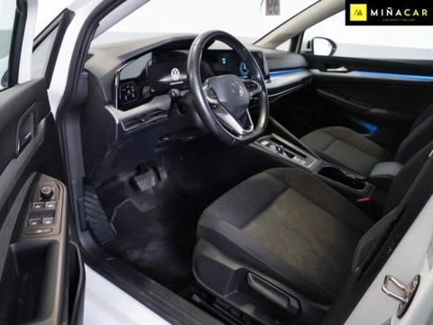 Volkswagen Golf Life 1.0 eTSI 81kW 110CV DSG
