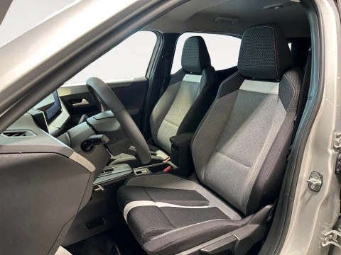 Opel Frontera 1.2T XHT Hybrid eDCT6 107kW GS