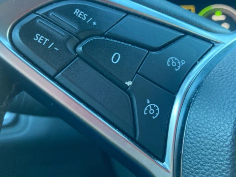 Renault Captur  E-TECH Hibrido Enchufable Fast Track 117kW