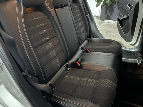 Mercedes-Benz Clase GLA GLA 180 Urban